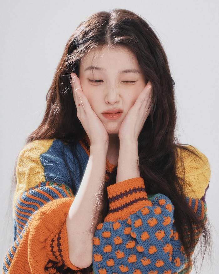 IU