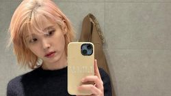 Dear UAENA, Lebih Suka IU Rambut Panjang atau Pendek Nih?