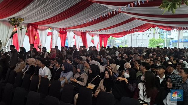 Kementerian Ketenagakerjaan (Kemnaker) menggelar Job Fair selama dua hari yakni pada 22-23 Mei 2025, Jumat (23/5/2025). (CNBC Indonesia/Chandra Dwi Pranata)