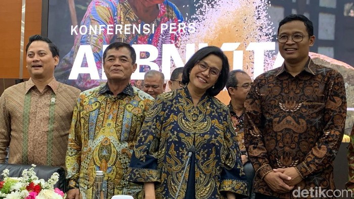 Konferensi pers APBN Kita