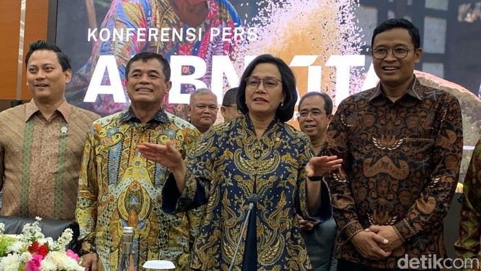 Konferensi pers APBN Kita