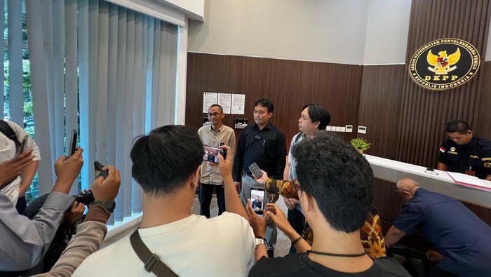 KPU diadukan ke DKPP atas dugaan penyalahgunaan sewa private jet