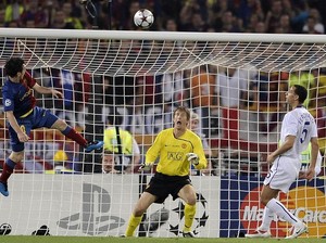 Gol Favorit Messi: Sundulan ke Gawang MU di Final UCL 2009
