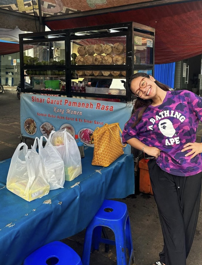 Momen kuliner Amel Carla Momen kuliner Amel Carla
