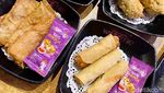 Murah! Makan Mie Pedas dan Aneka Dimsum Goreng Rp 10 Ribuan