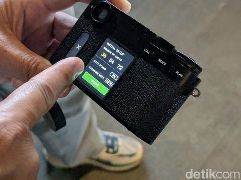 Peluncuran Fujifilm X Half