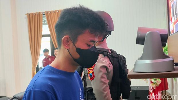Wahid dukun Kebumen pembunuh Kepsek SDN Bringin 1 Magelang.