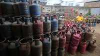 Dalam operasi tersebut, tim gabungan Polres Banda Aceh, Intel Kodam Iskandar Muda, Pertamina, dan Disperindag Aceh mengamankan sebuah gudang elpiji tanpa izin usaha berserta alat oplos BBM, 1.212 tabung gas elpiji nonsubsidi, sejumlah drum untuk penyimpanan avtur, satu unit truk bermuatan tabung gas elpiji.  