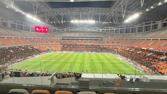 Pertandingan Persija melawan Malut United di JIS dilanjutkan dan berakhir kondusif. (dok.Istimewa)