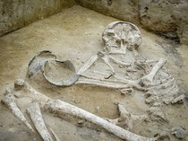 Potret 12 Makam Berusia 4.000 Tahun Ditemukan di Jerman