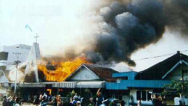Potret Jumat Kelabu di Banjarmasin yang diabadikan warga.