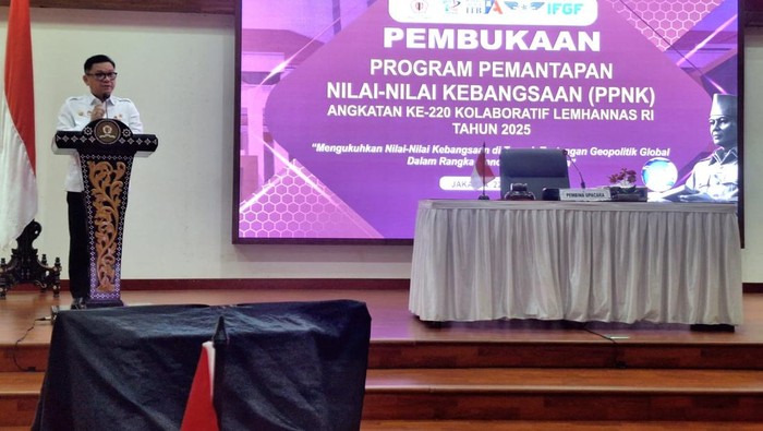 Program Pemantapan Nilai-nilai Kebangsaan (PPKN) Angkatan ke-220 Lemhanas RI tahun 2025, di Gedung Lemhannas RI, Kamis (22/05/2025) (Dok Istimewa)