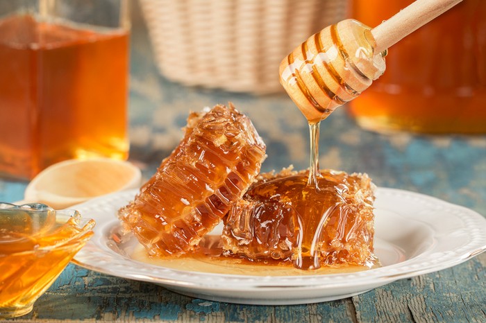 Raw honey atau madu mentah