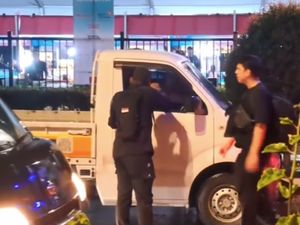 Viral Sopir Pikap Dipukuli Sekuriti di Istora GBK Usai Konser