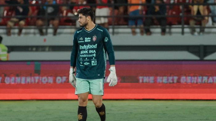 Adilson Maringa mengikuti jejak Teco dan Elias Dolah pergi dari Bali United seusai musim 2024/2025.