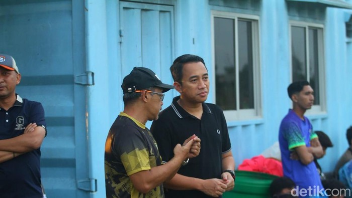 Aji Santoso dan Fariz Julinar Maurisal