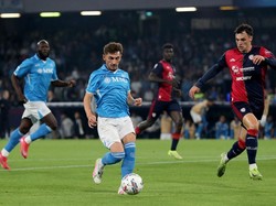 Gelandang Billy Gilmour juga tidak dipercaya lagi oleh Brighton. Di bawah polesan Conte, Gilmour bisa tampil oke lagi (AFP/CARLO HERMANN)