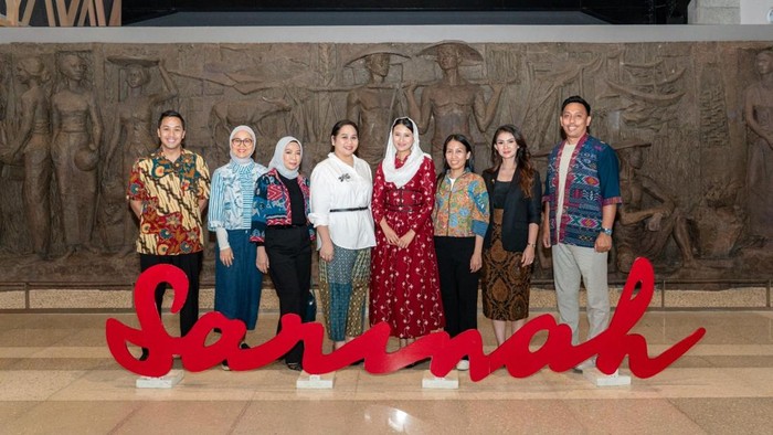 Direksi dan Komisaris Sarinah