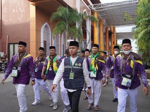 Jemaah Haji Asal NTT Diberangkatkan dari Embarkasi Surabaya