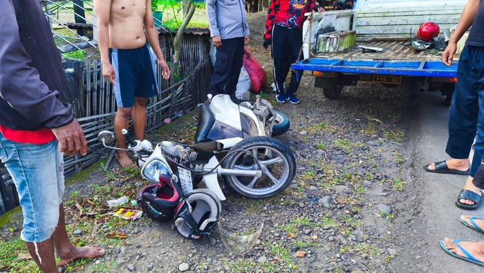 Kecelakaan maut truk vs motor di Takalar.