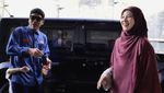 Momen Desta dan Anak-anak Beri Kejutan Mobil Baru Buat Natasha Rizki