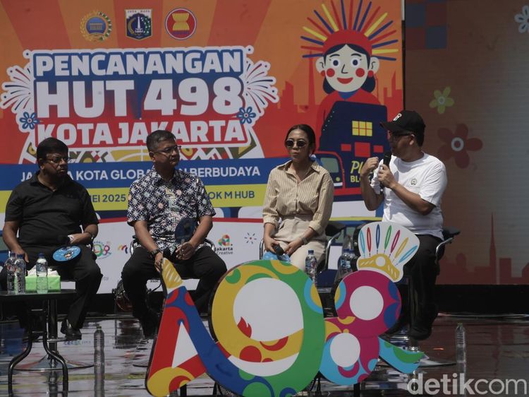 Ngobrol Asik Bahas Masa Depan Anak Muda ASEAN di Blok M