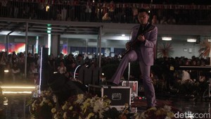 Dalam momentum pencanangan HUT Ke-498 DKI Jakarta, Pemprov DKI juga meresmikan Revitalisasi Kawasan Blok M serta meluncurkan Kalender Acara HUT Kota Jakarta 2025. 