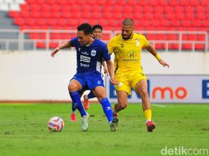 Barito Putera Samakan Skor 1-1 di Injury Time Babak Pertama Lawan PSIS