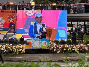 Pramono Anung Resmikan Blok M Hub Sebagai Area Kulineran Baru