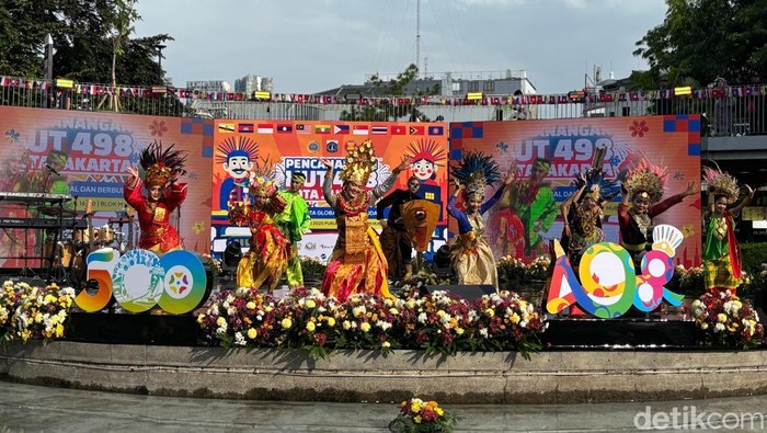 Pramono Anung Resmikan Blok M Hub