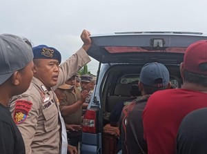 Kapal Tenggelam Dihantam Ombak di Banyuwangi, 1 Nelayan Tewas-2 Hilang