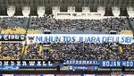 Spanduk Nuhun Tos Juara Deui Sib! Terbentang di Stadion GBLA