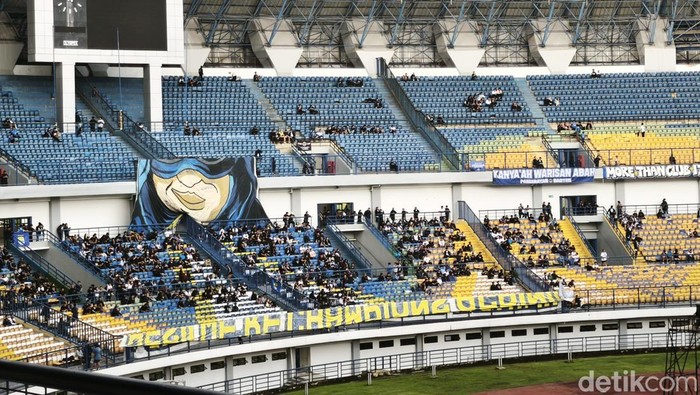 Suasana di dalam Stadion GBLA jelang Persib vs Persis Suasana di dalam Stadion GBLA jelang Persib vs Persis