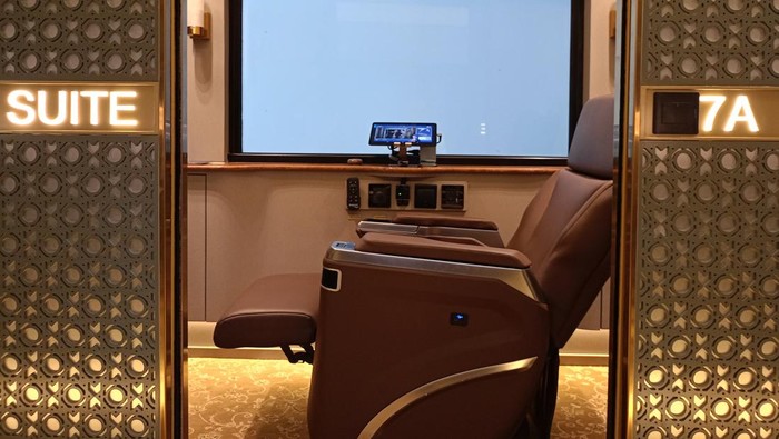 Suite Class Compartment KAI