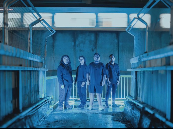 Unit rock alternatif asal Indonesia, Redsix