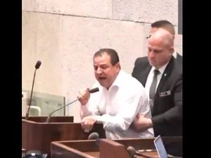 Politikus Israel Diseret dari Podium karena Kritik Serangan di Gaza