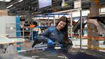 Begini Proses Pembuatan BMW M4 CS Edition VR46 Kado Ultah untuk Rossi