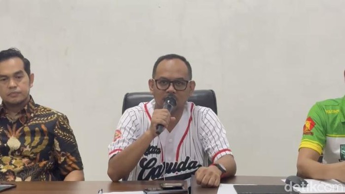 Calon wakil wali kota Palopo nomor urut 4 Akhmad Sarifuddin atau Ome ketika konferensi pers terkait hasil PSU Pilkada Palopo.
