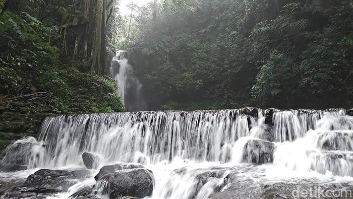 Curug Putri Palutungan di Kuningan