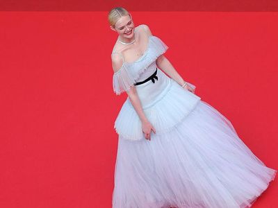 Foto: Artis Berbusana Terbaik di Hari Terakhir Cannes Film Festival 2025