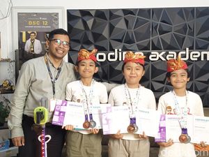 Bikin Tongkat Pintar, Tim Blind Heroes Asal Bali Raih Penghargaan di Qatar