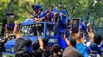 Kemeriahan Pawai Persib Juara Liga 1