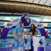 Michelle dan De Bruyne menikah sejak 2017. Keduanya sudah dikaruniai tiga orang anak.Foto: Instagram @lacroixmichele
