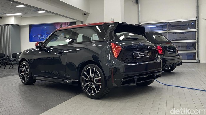 MINI John Cooper Work E MINI John Cooper Work E
