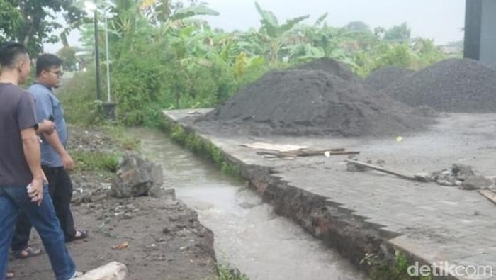 Penampakan gorong-gorong di Desa Basin, Kecamatan Kebonarum, Klaten lokasi bocah 6 tahun tewas, Minggu (25/5/2025).