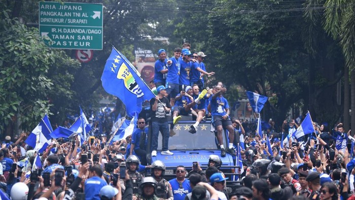 Perayaan juara Persib Bandung di Kota Bandung, Minggu (25/5/2025).