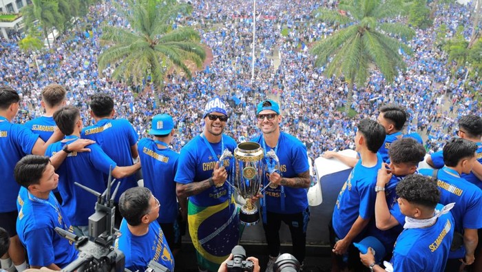 Perayaan juara Persib Bandung di Kota Bandung, Minggu (25/5/2025).