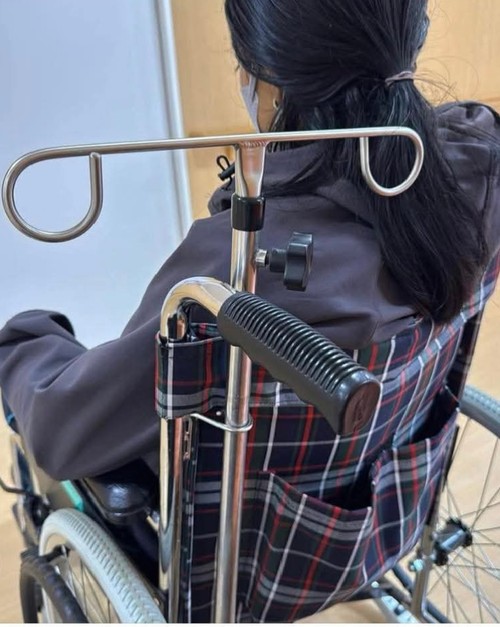 PMI asal Jembrana, Bali, Ni Kadek Ari Dwi Riyandini (24), saat mendapatkan perawatan di Jepang beberapa waktu lalu. (IST)