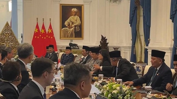 Presiden Prabowo bertemu dengan PM China Li Qiang