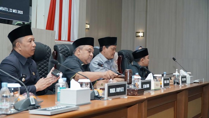 Rapat Paripurna DPRD Sukabumi